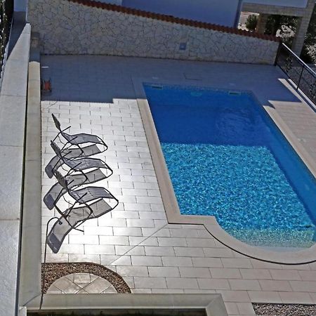 Lovely Apartment With Beautiful Pool Primošten Eksteriør bilde